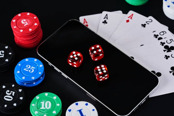 batotwo mobile app interface showing Liga 1 markets and live-dealer tables on Android