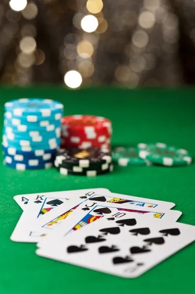 Settlement screen showing winning number and payout multiplier at batotwo